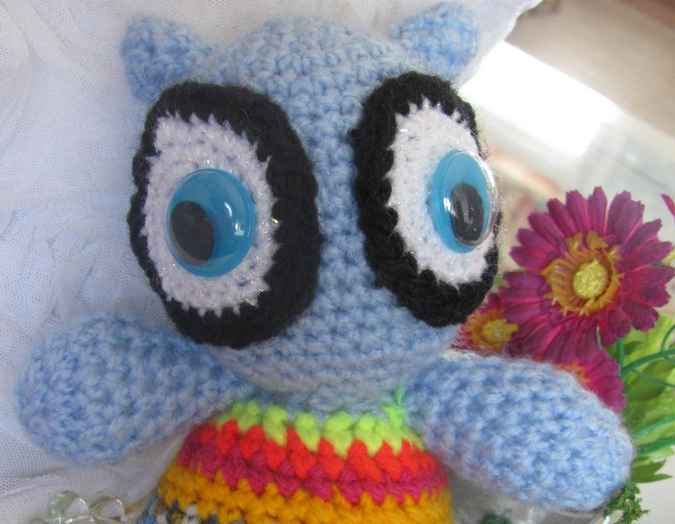 large image of art item: doll &ndash; owl cyan crochet