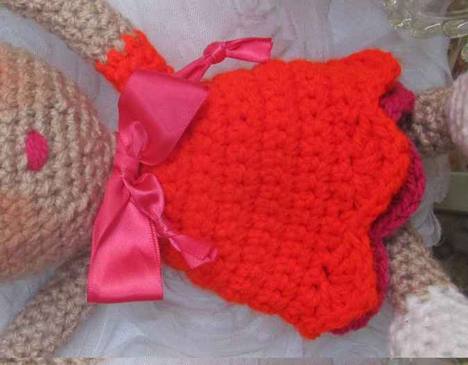 large image of art item: doll &ndash; red dress crochet