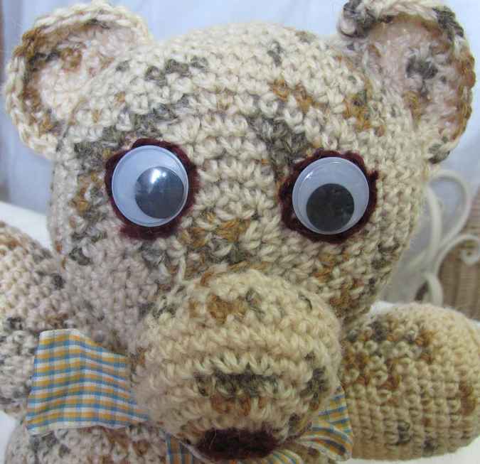 large image of art item: doll &ndash; teddy bear cream