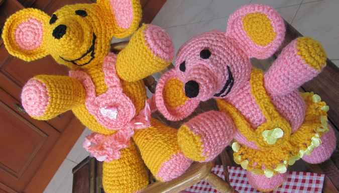 large image of art item: doll &ndash; teddy bears pink yellow