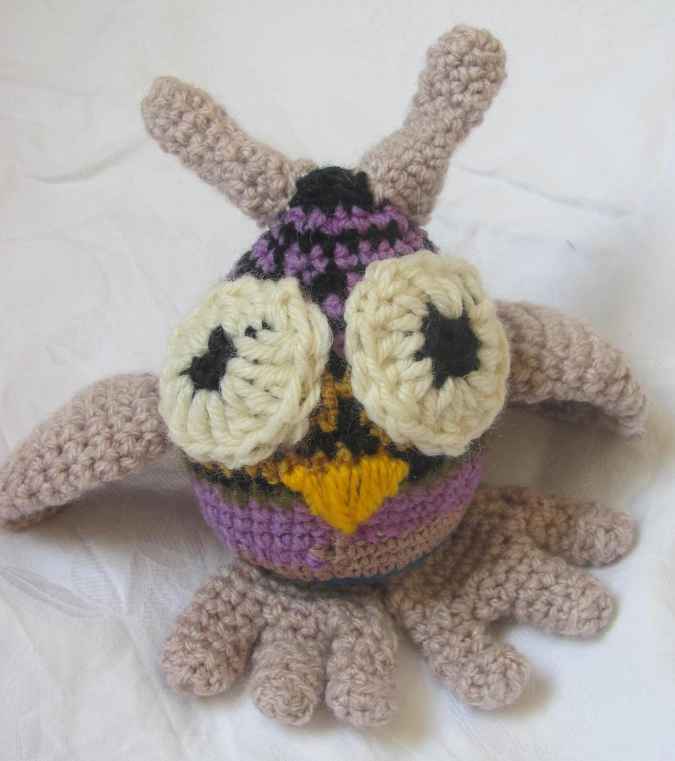 large image of art item: doll &ndash; yellow beak owl crochet