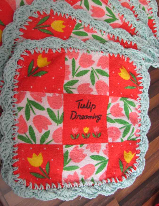 large image of art item: decor &ndash; coasters gray pink flowers