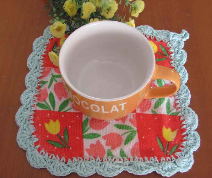 large image of art item: decor &ndash; coasters gray pink flowers