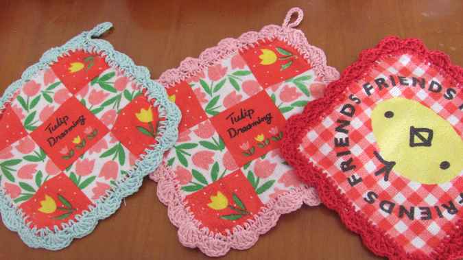 large image of art item: decor &ndash; coasters gray pink flowers