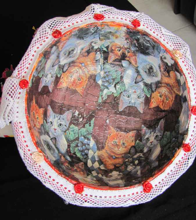 large image of art item: decor &ndash; plate cats