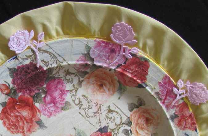 large image of art item: decor &ndash; plate oranget pink red roses