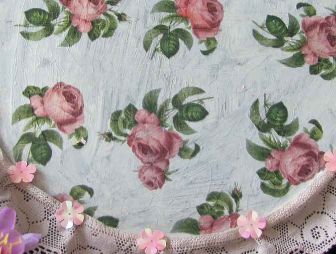 large image of art item: decor &ndash; plate pink rose pink