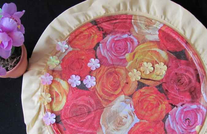 large image of art item: decor &ndash; plate roses packed