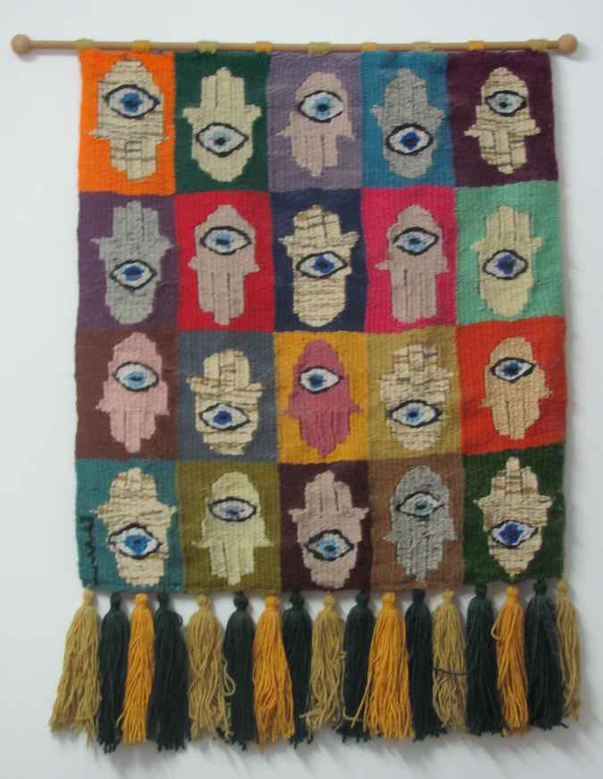 large image of art item: decor &ndash; rug hamsas