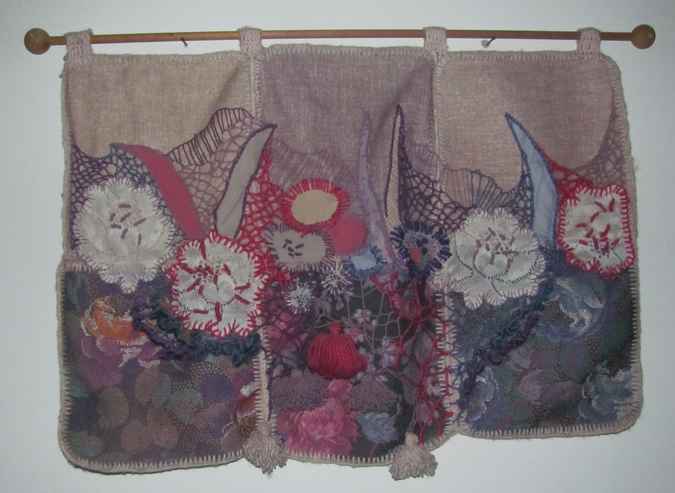 large image of art item: decor &ndash; rug flowers