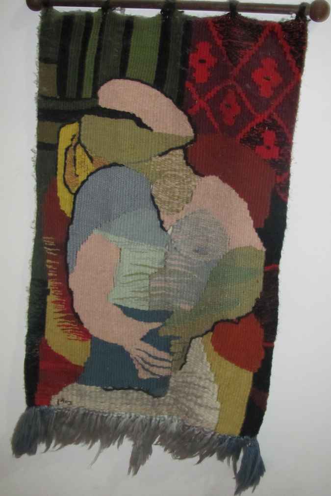 large image of art item: decor &ndash; rug woman