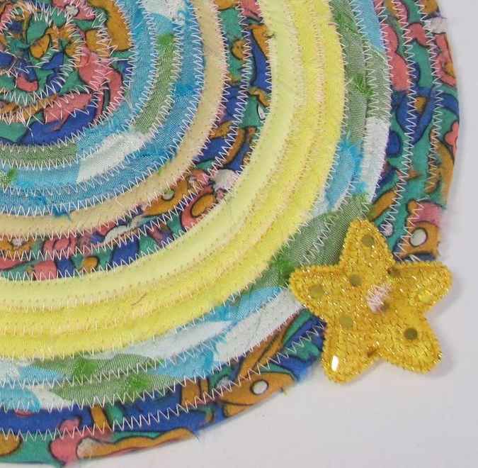 large image of art item: decor &ndash; potholder star yellow cyan orange