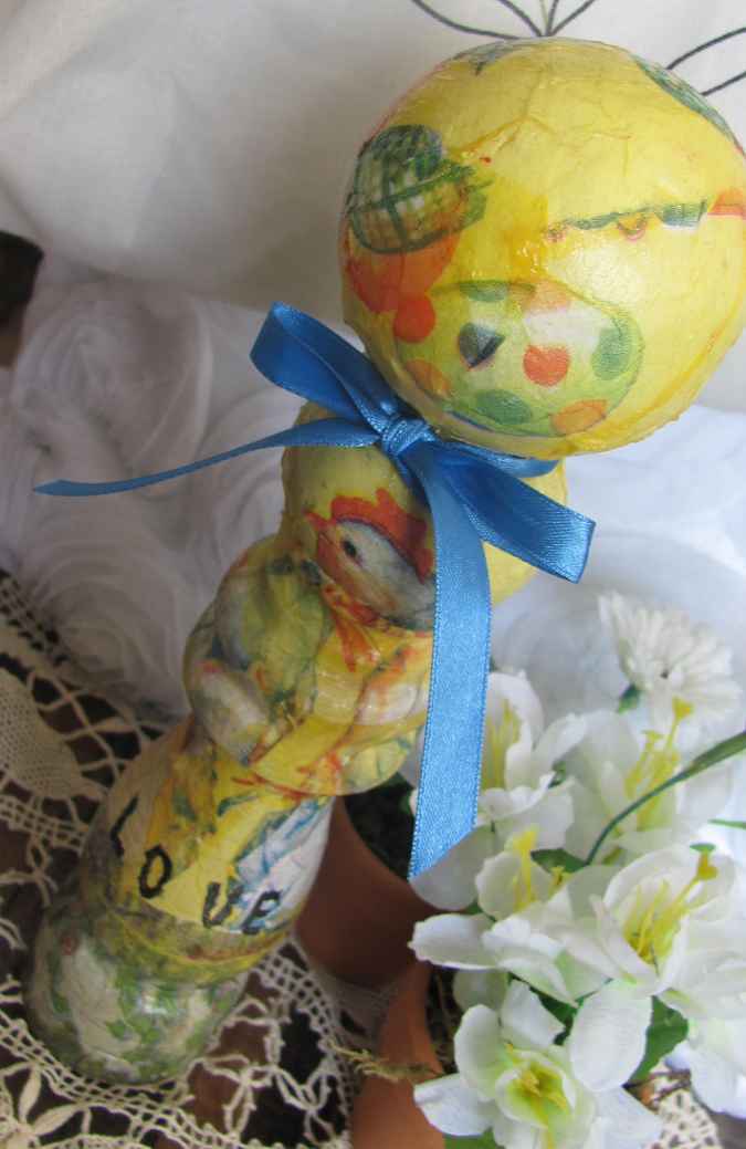 large image of art item: decor &ndash; flask yellow ribbon