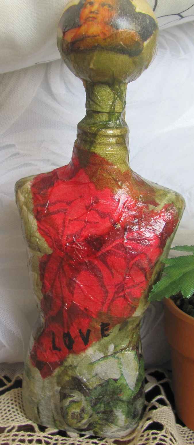 large image of art item: decor &ndash; flask red green sphere