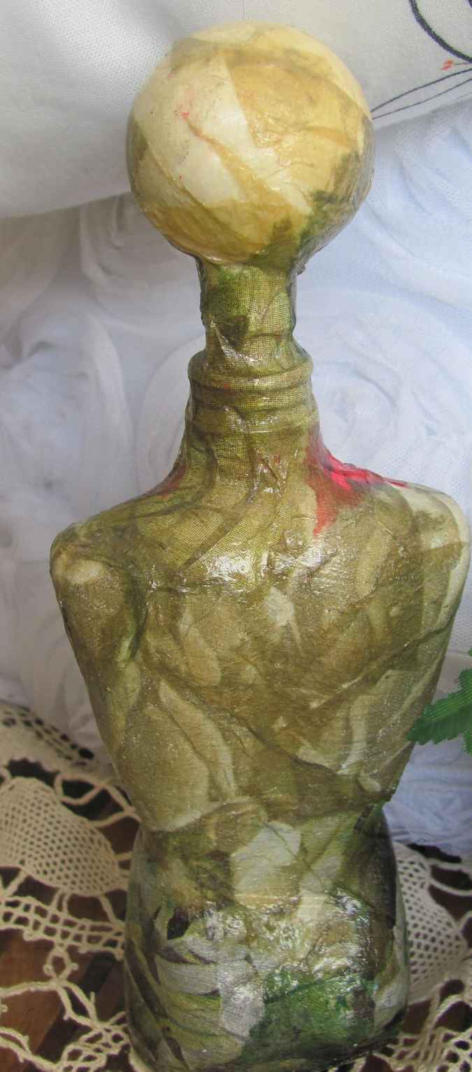 large image of art item: decor &ndash; flask red green sphere