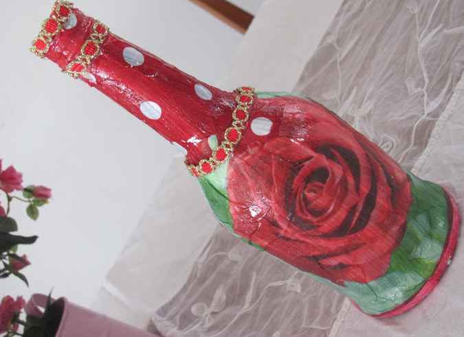 large image of art item: decor &ndash; flask red rose regular