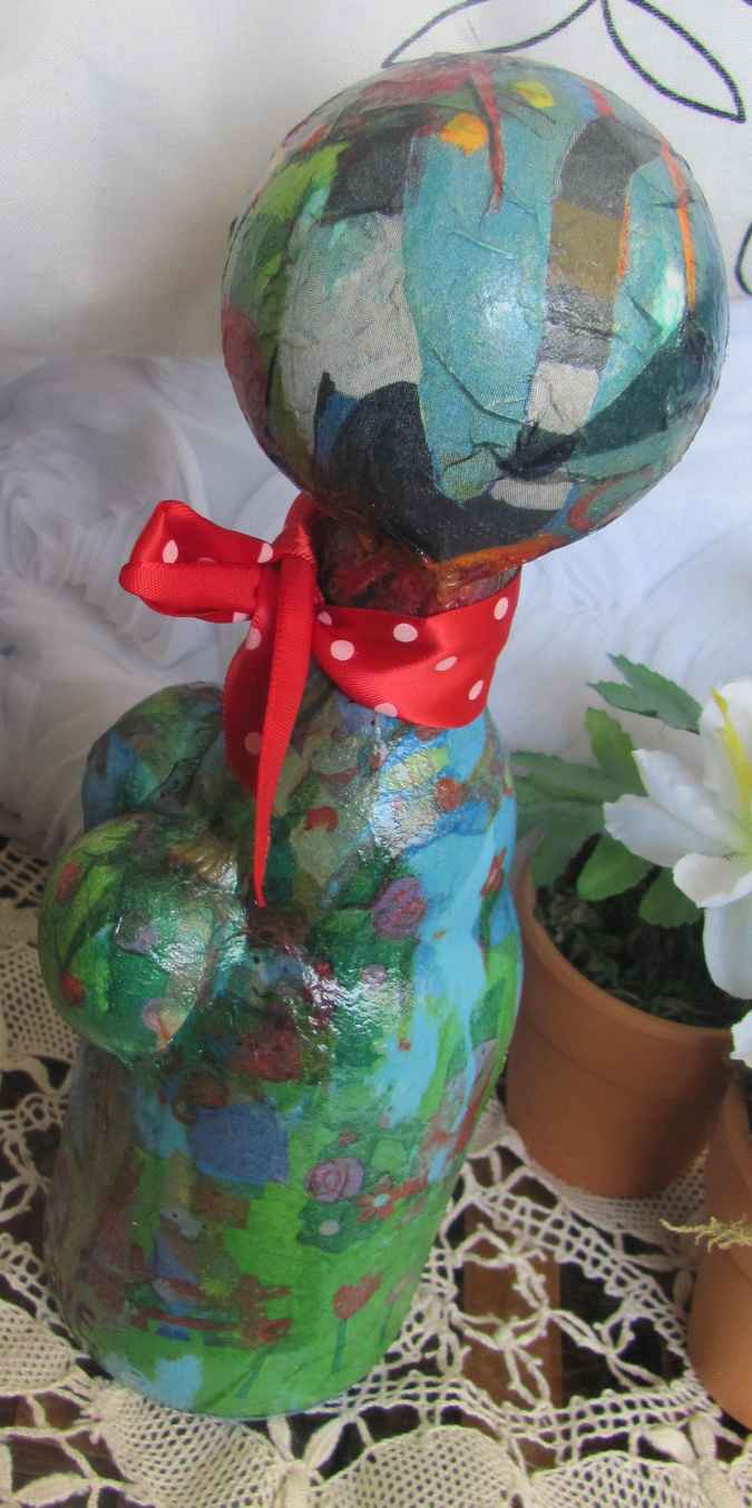 large image of art item: decor &ndash; flask red necktie