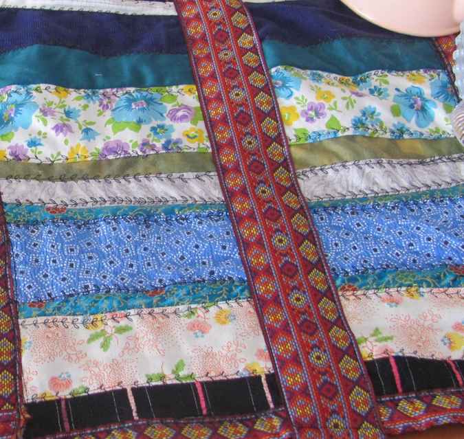 large image of art item: decor &ndash; quilt map