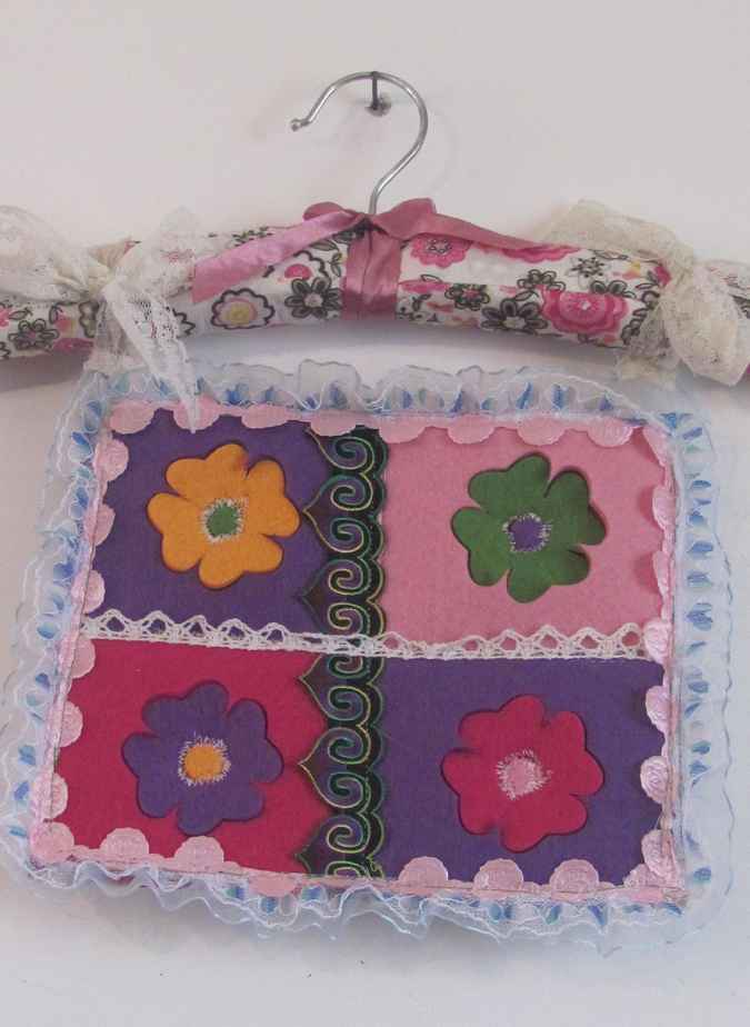 large image of art item: decor &ndash; hanger flowers colorful