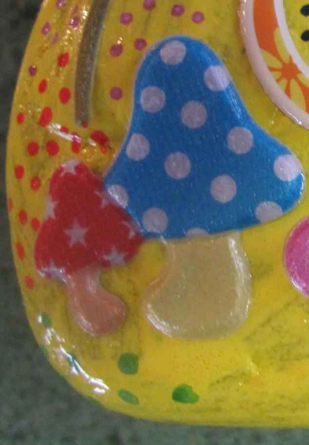 large image of art item: decor &ndash; stone yellow cat