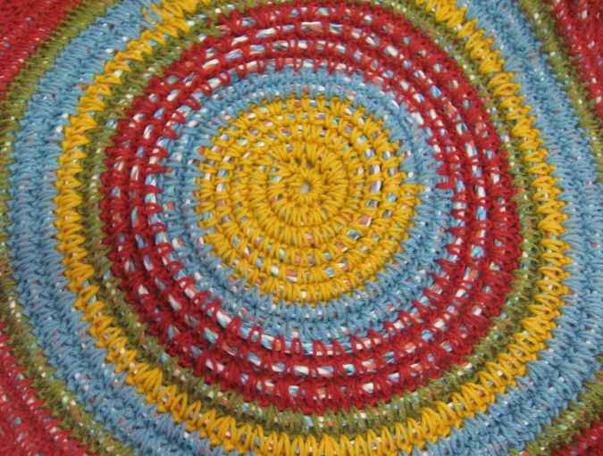 large image of art item: decor &ndash; rug darkred bluegreen yellow